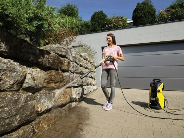 K 7 Premium Smart Control Home Pressure Washer 180 bar 240V