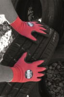 Traffic Glove Red LXT Cut Level A (Carbon Neutral)